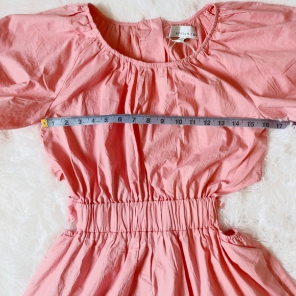 Adelyn Rae || Puff Sleeve Cut Out with Tie & Button Back, Size M, Pink - Picture 5 of 8